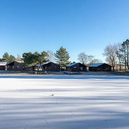 Swanmere Lodge, Lakeside View Pinelake *