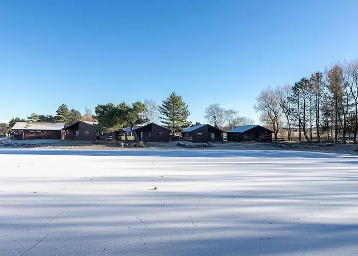 Swanmere Lodge, Lakeside View Pinelake *