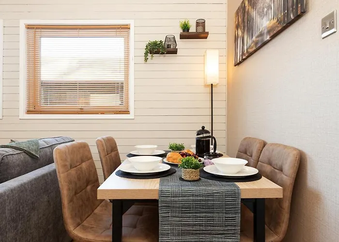 Swanmere Lodge, Lakeside View Pinelake Carnforth