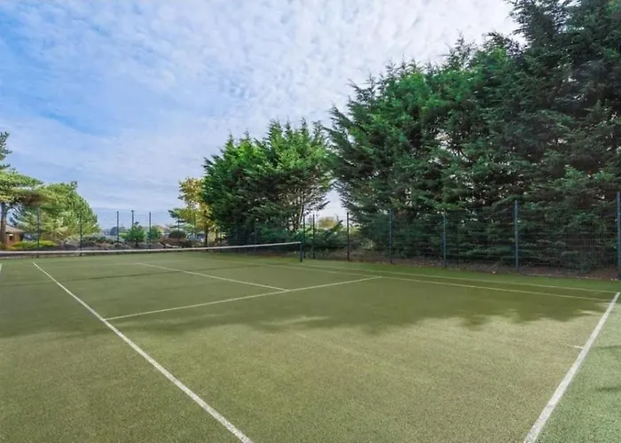 Swanmere Lodge, Lakeside View Pinelake شقة